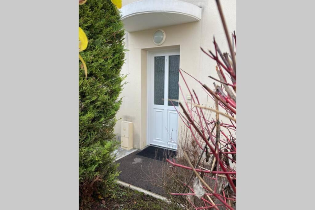 Appartement Maison En Duplex 80M² Jardin Terrasse Saint-Julien-les-Villas Bagian luar foto